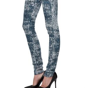 Kelly W Jagger Jeans